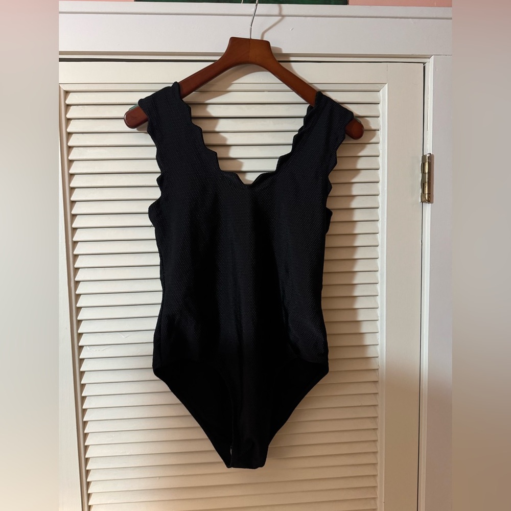 Black One-Piece Swimsuit with Scalloped Edge
